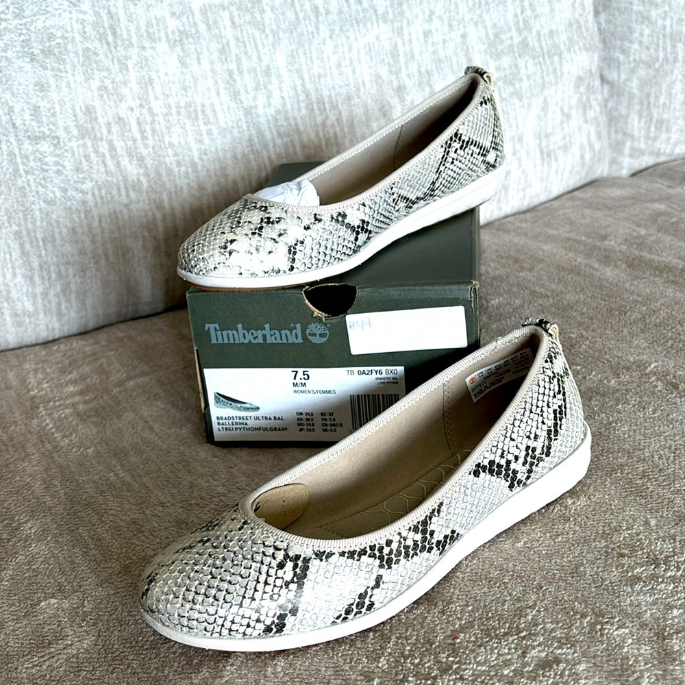 Timberland Women’s Bradstreet Ultra Leather Ballerina Flats Beige Snake Python